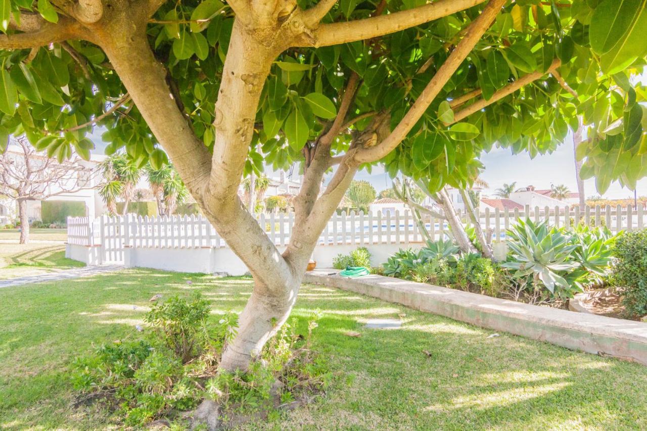 Adosado Villa Estepona Bagian luar foto