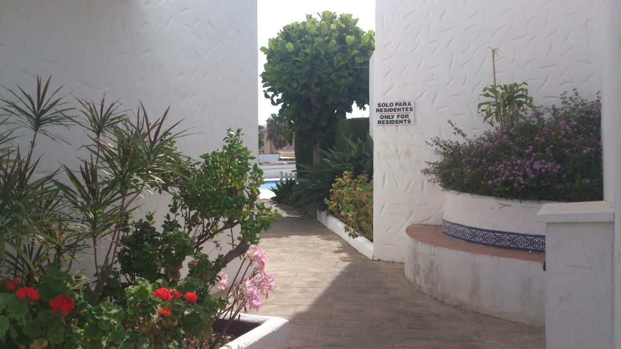 Adosado Villa Estepona Bagian luar foto